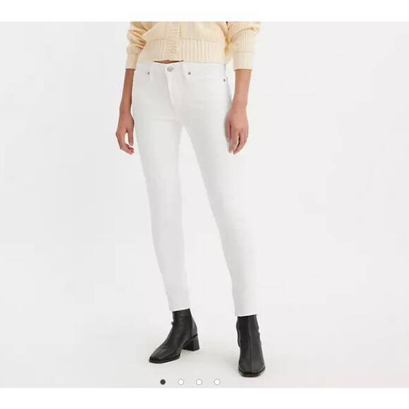 Levi's 711 Skinny Women's Jeans Size 2 Short W26 L28 NEW MID RISE SLIM THRU HIP - Picture 1 of 4